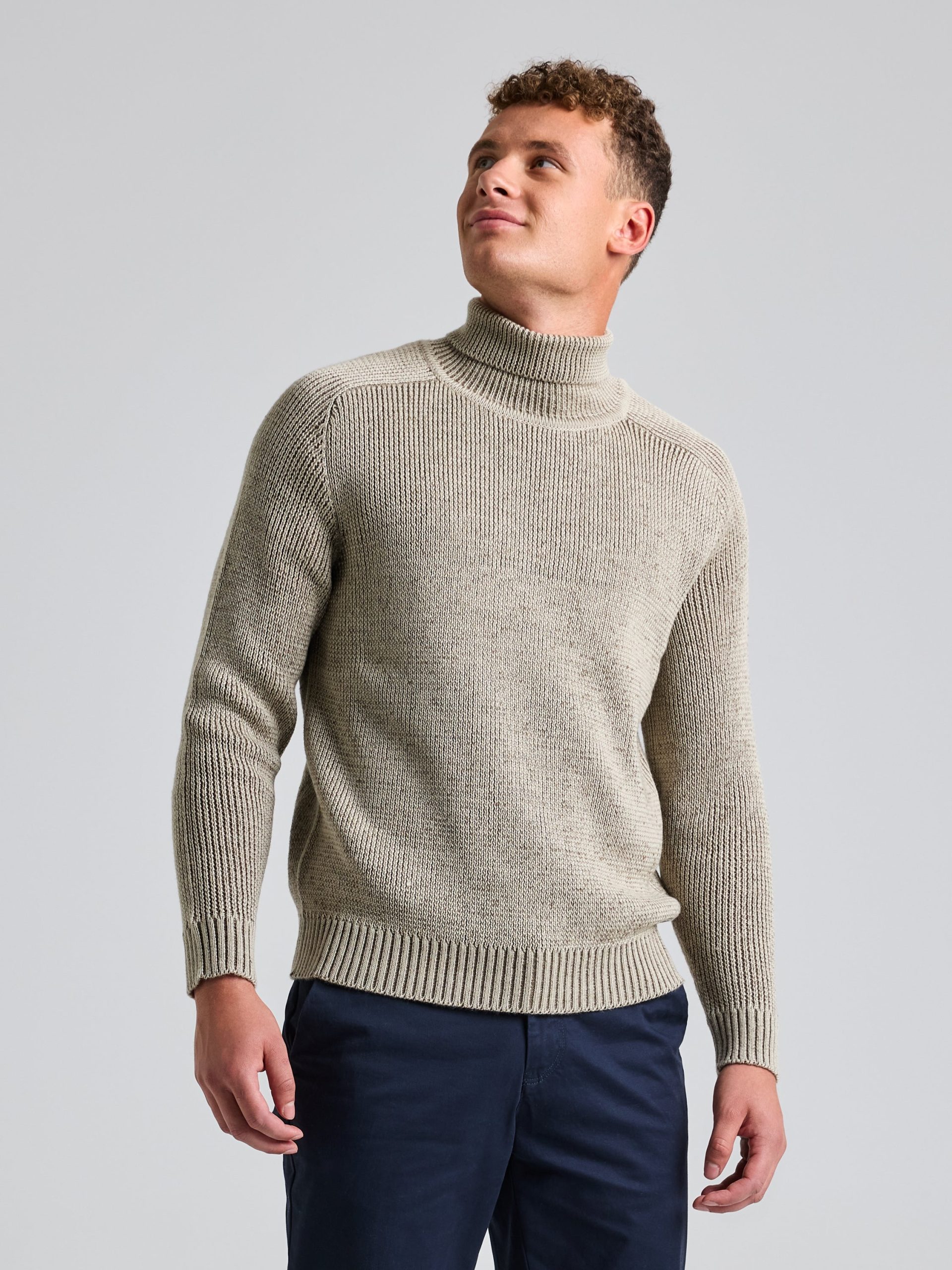 sweater-cuello-alto-hombre-285kzl-1.jpg