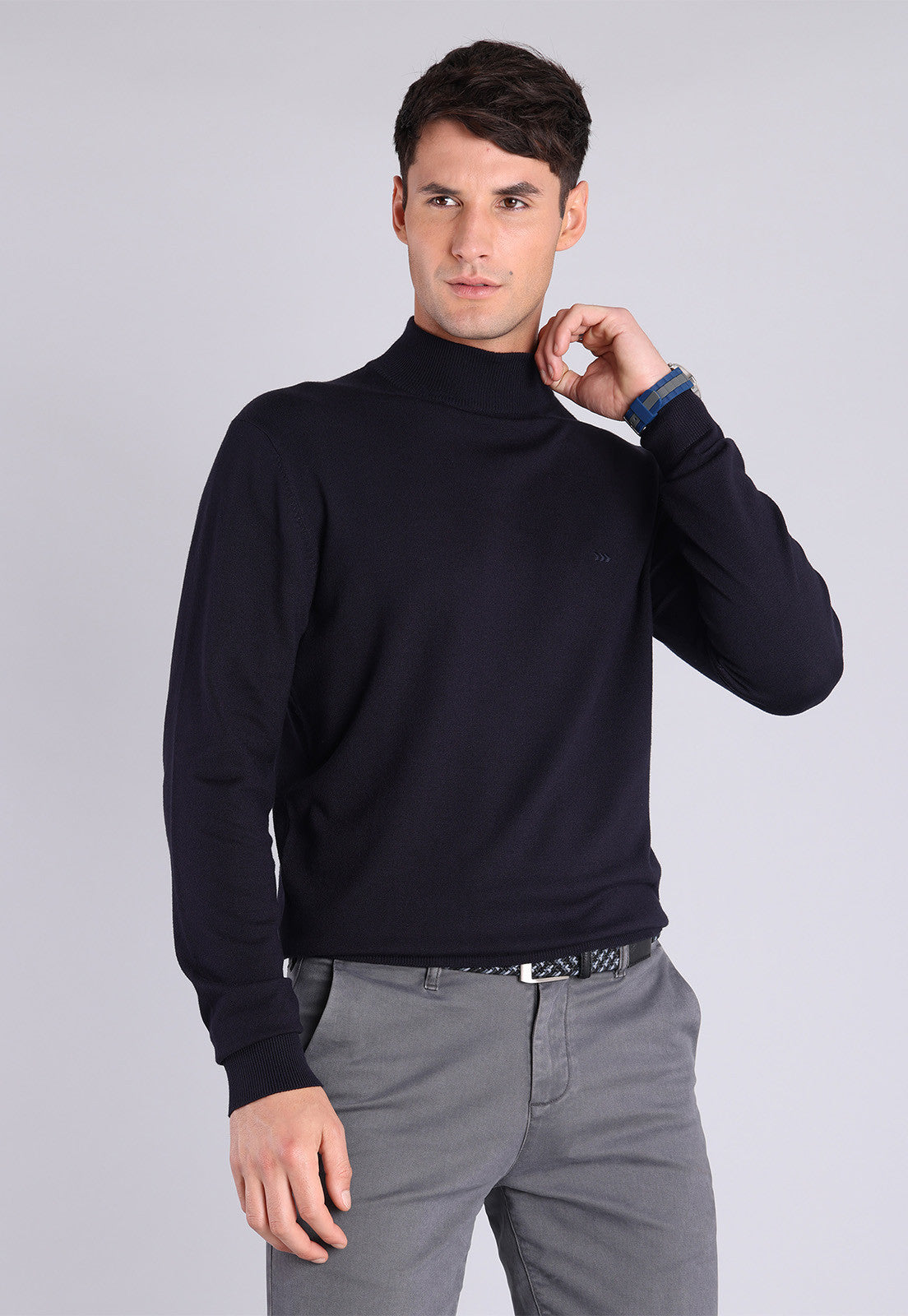 sweater-cuello-alto-hombre-657glo-1.jpg
