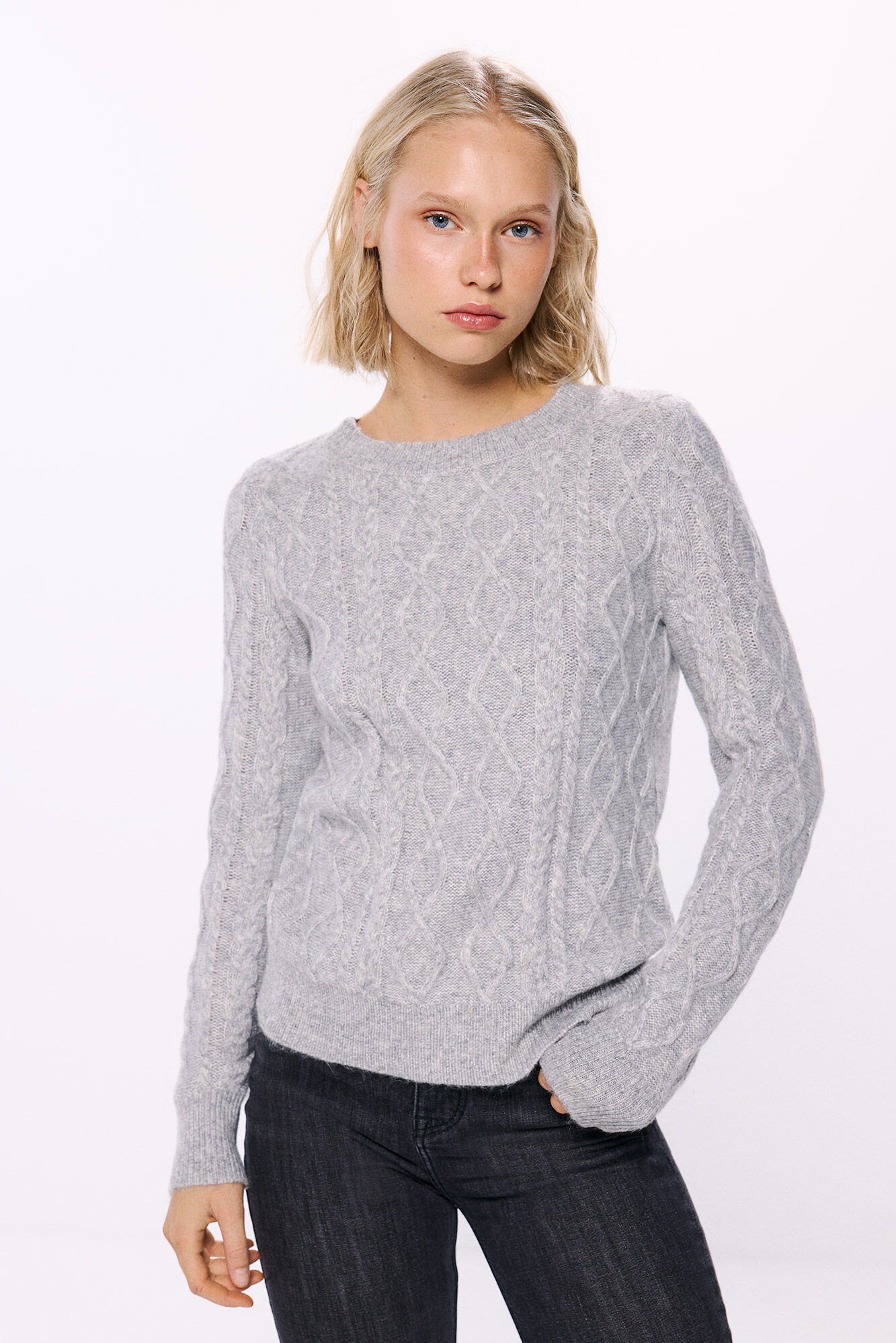 sweter-gris-389jzk-1.jpg
